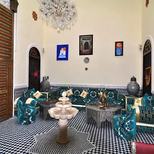 Khouloud Fès